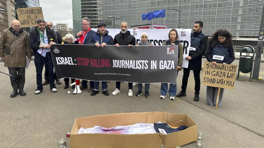 Vigilia ante la UE por la muerte de más de 100 periodistas en Gaza