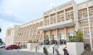 Vuelven a aplazar audiencia de medidas de coerción por muerte de militante del PRM en Montecristi