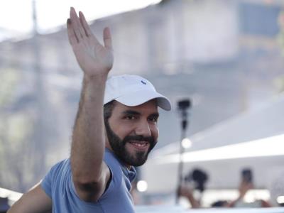 Nayib Bukele recibe credencial de presidente electo de El Salvador