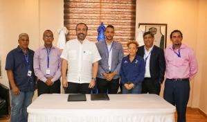 INEFI y Fedoteme firman acuerdo para incentivar y masificar el tenis de mesa en RD