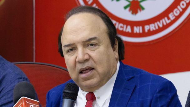Vinicio Castillo pide a dominicanos en Haití que regresen al país por su seguridad