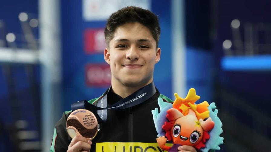 Osmar Olvera conquista medalla de bronce en trampolín de 3 metros del Mundial de Natación
