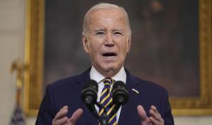 Biden pide al Congreso hacer frente a Trump mientras colapsa proyecto de ley fronterizo