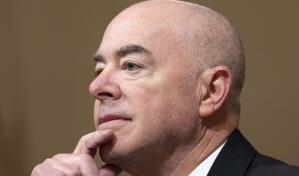 Fracasa intento de juicio político a secretario Alejandro Mayorkas en la Cámara de Representantes