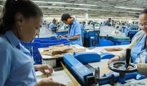 El Índice de Confianza Industrial sube ligeramente tras descender tres trimestres