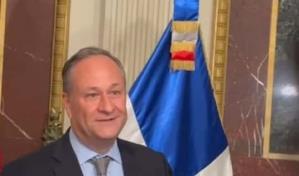 El esposo de Kamala Harris se desborda en halagos hacia los dominicanos en EE.UU.