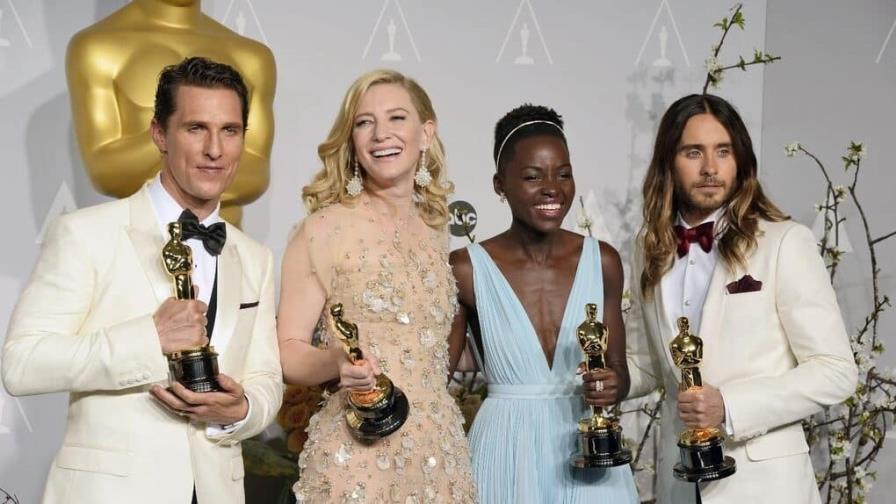 Estudio revela que actores blancos destacan más en los carteles de las películas en EE.UU.