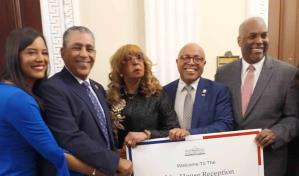 Fefita La Grande se convierte en la sensación del Dominican Day en la Casa Blanca