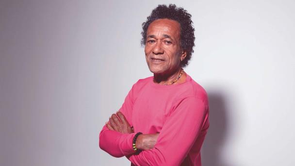 José Duluc y su pasión por los ritmos folclóricos dominicanos