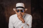 Jossie Esteban fusiona merengue y música de banda en Me Duele Jossie Esteban fusiona merengue y música de banda en Me Duele