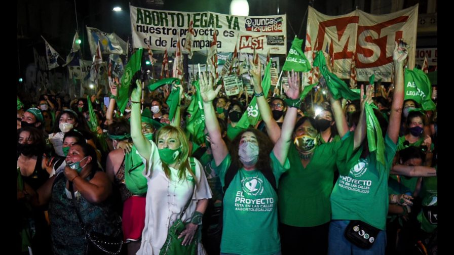 El partido de Milei presenta un proyecto para derogar la ley del aborto en Argentina