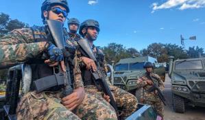 Gobierno dice rechazó una escala indefinida de Ariel Henry en territorio dominicano