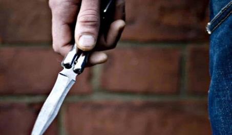 Vecinos evitan una tragedia mayor: mujer sobrevive al ataque de su pareja en Dajab&oacute;n