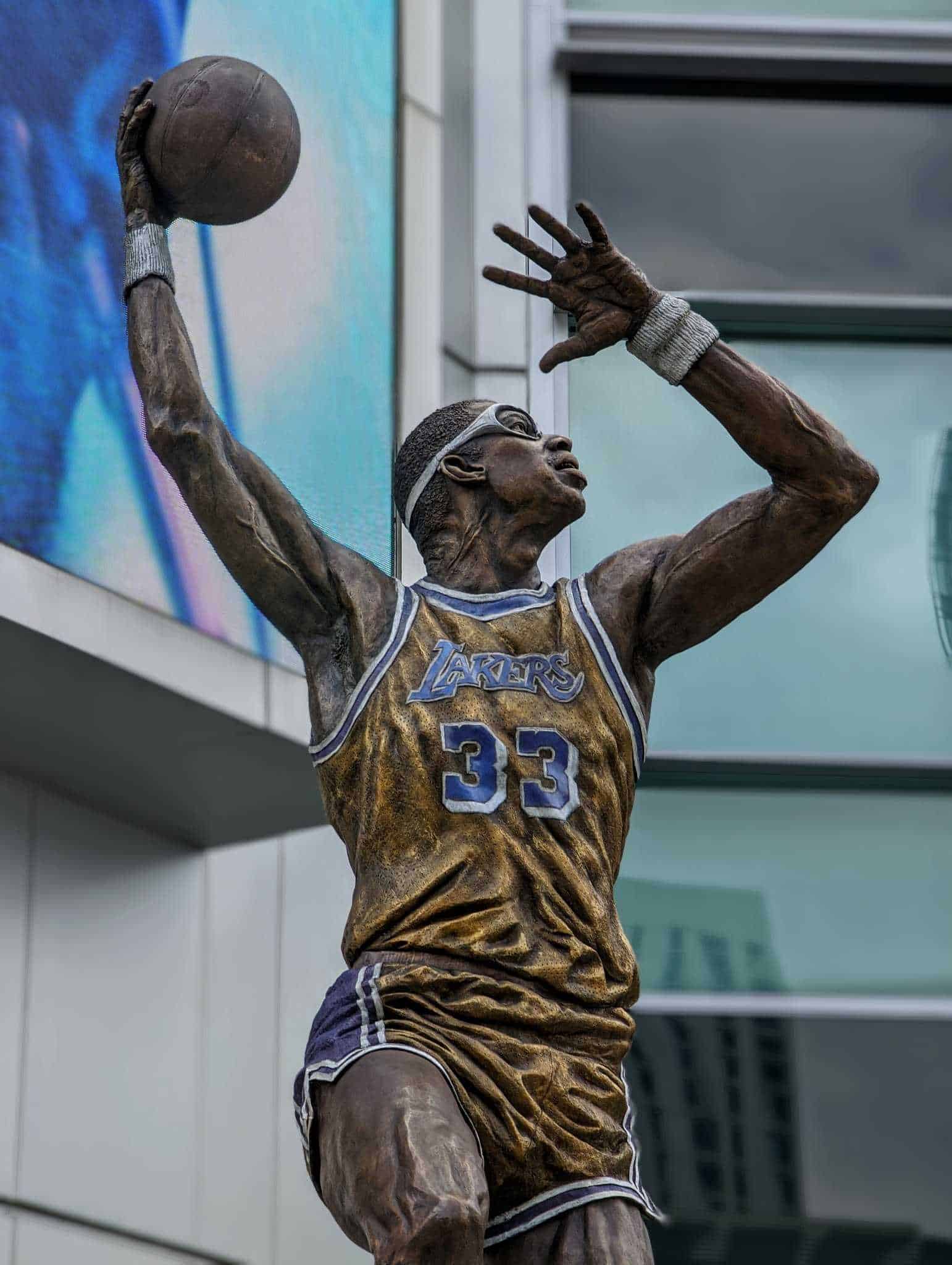 Estatua Kareem Abdul-Jabbar