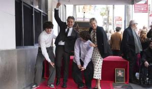 Mark Ruffalo recibe su estrella en el Paseo de la Fama de Hollywood