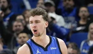 Wagner guía a Magic a victoria sobre Spurs, pese a buena actuación de Vassell