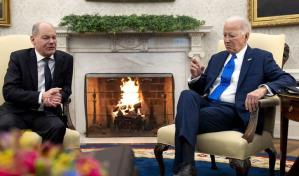 Biden dice que si el Congreso no aprueba dinero para Ucrania, será una negligencia criminal