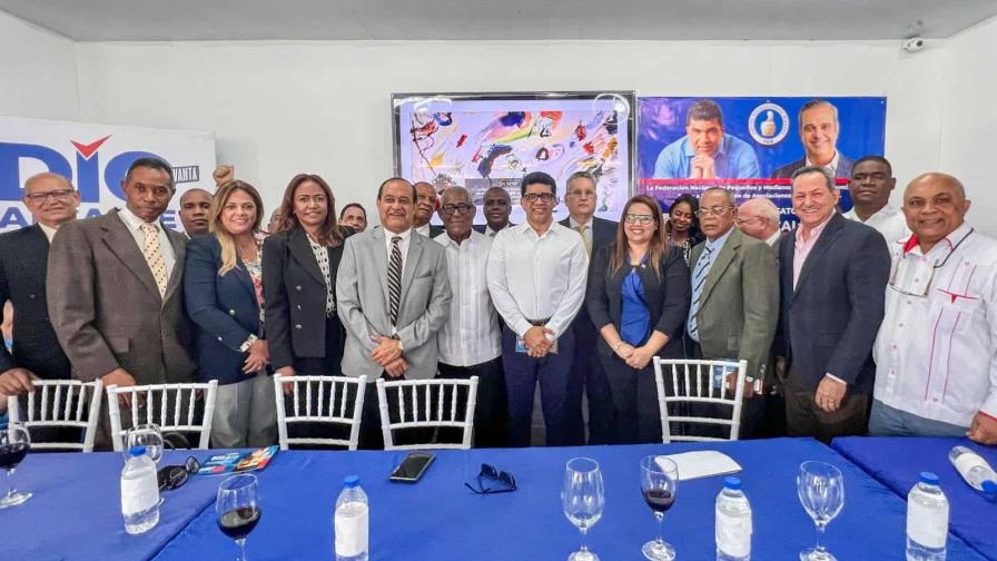 Dío Astacio presenta iniciativas en favor de mipymes de Santo Domingo Este