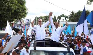 Abinader moviliza seguidores en el municipio de Fantino