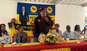 Luis Acosta Moreta visita La Vega en apoyo a candidatos municipales