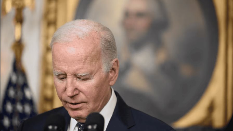 Republicanos urgen al gabinete de Biden a que lo inhabiliten como presidente
