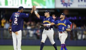 La Guaira de Venezuela vence a Curazao Suns y enfrentará al Licey en la final de la Serie del Caribe