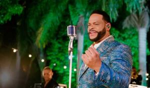 Ella está en mi almohada o ella es señal nueva: ¿qué es lo que dice la canción de Yiyo Sarante?