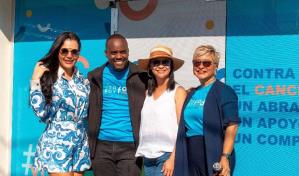 Fundaci&oacute;n Oncol&oacute;gica del Este celebra D&iacute;a Azul