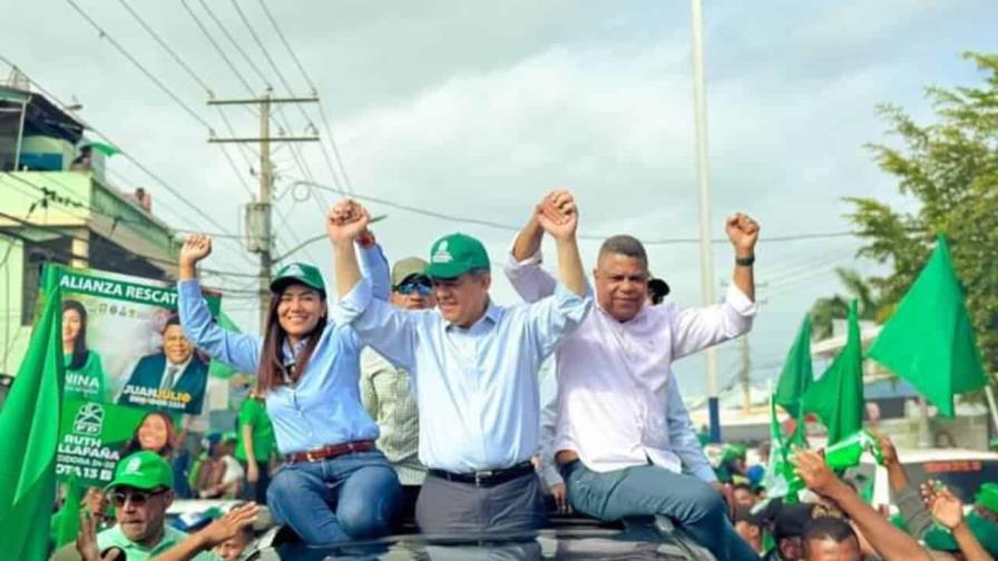 Leonel Fernández recorre región Este para respaldar candidatos de Alianza Rescate RD