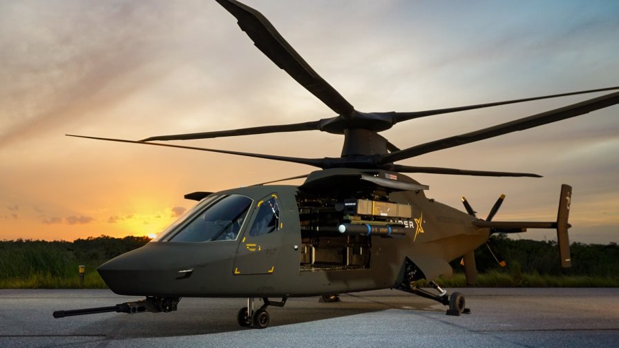 Seis desaparecidos al caer un helicóptero en el sur de California