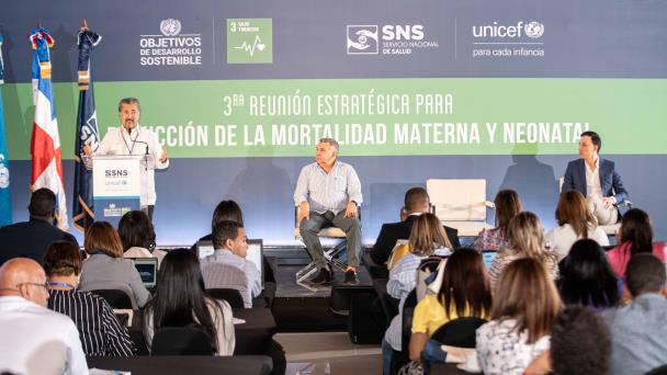 La mortalidad neonatal se redujo un 9 % en 2023, pero sigue lejos de la meta