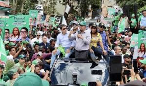 Leonel le dice a Abinader:  El "tsunami electoral, será verde"