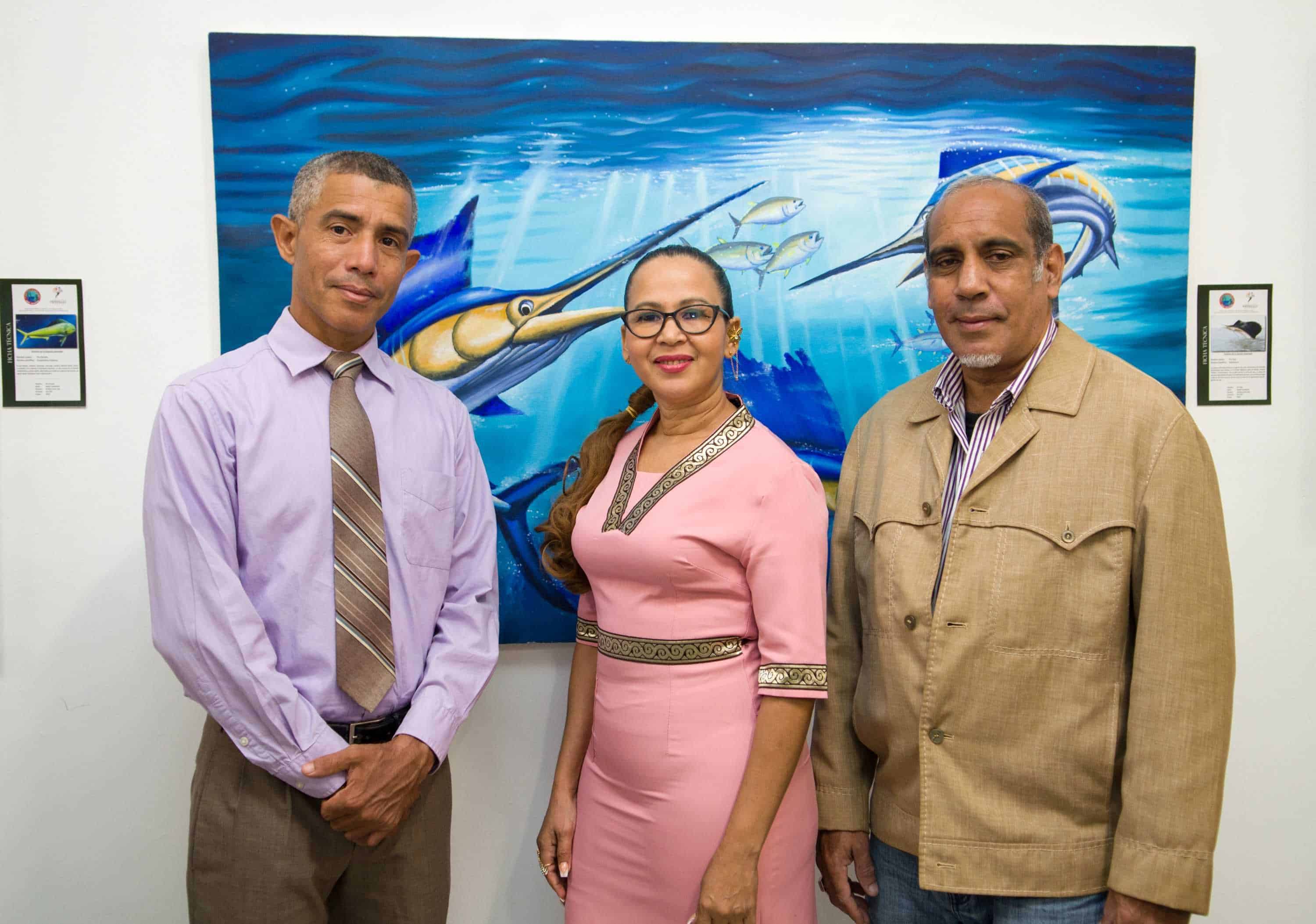 Sandy Candelario, Isabel García y Tony Espaillat.