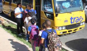 Más de cuatro millones de alumnos han sido llevados en Transporte Estudiantil