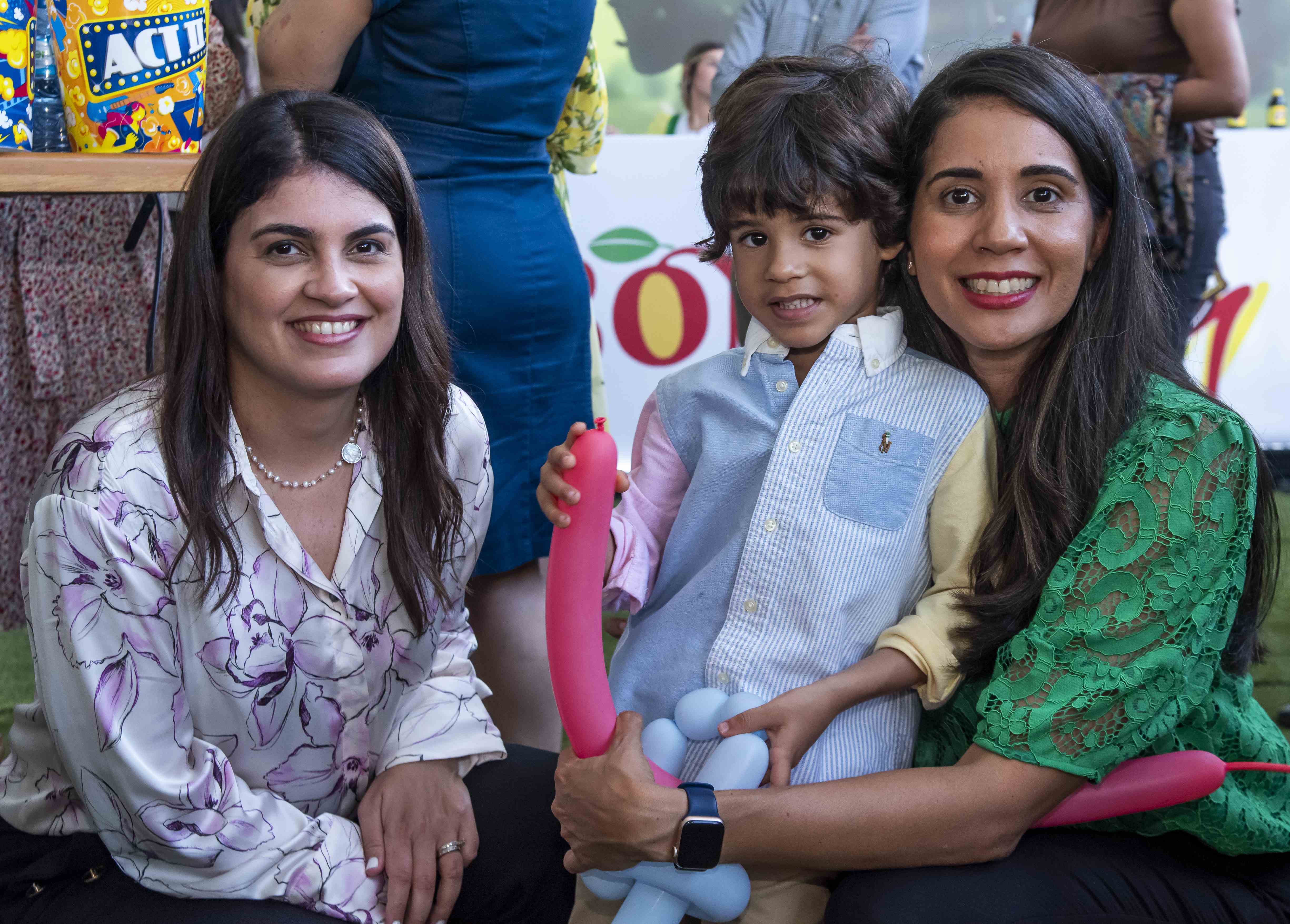 Carolina Rodríguez, Mauricio Valdez y Paola Collado. 