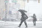 Nevadas en el noreste de EEUU afectan vuelos, escuelas y carreteras Nevadas en el noreste de EEUU afectan vuelos, escuelas y carreteras