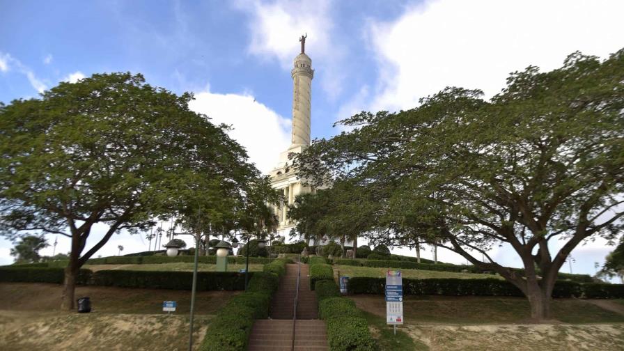 Sustituyen al gobernador del Monumento de Santiago