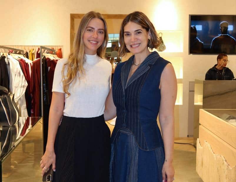 Natalia Prida y María Conchita Arcalá.