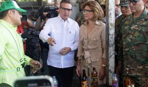 Incineran más de 11 millones de cigarrillos, medicamentos y alcohol adulterados en RD