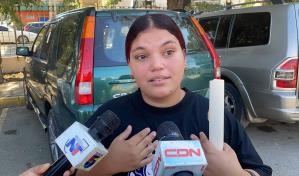 Joven madre narra llorando que teme por su vida luego que tribunal liberara a su presunto agresor