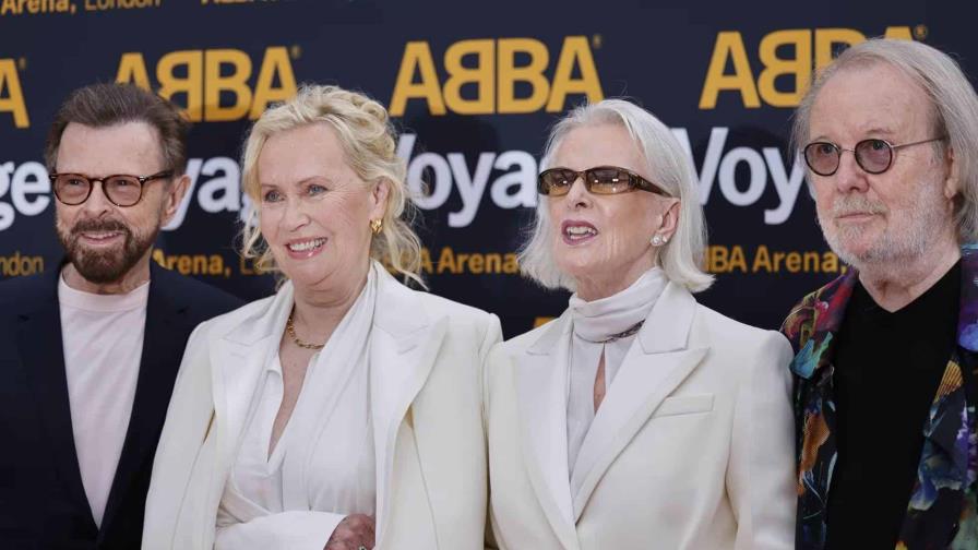 Revive el éxito de ABBA con el álbum Waterloo