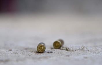 Hombre muerto y dos heridos en tiroteo durante fiesta clandestina en La Romana