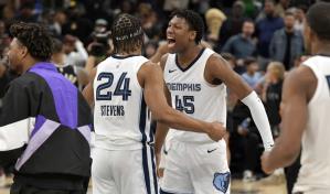 Williams y Jackson anotan 27 cada uno; Grizzlies superan 113-110 a Bucks