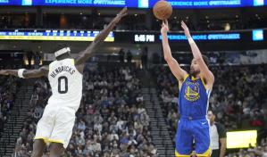 Thompson se luce en inusitado duelo como suplente en triunfo de Warriors sobre Jazz