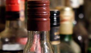 Aumento de  impuestos selectivos al alcohol fortalecería bandas criminales en el país, según estudio