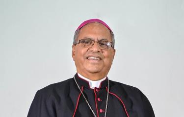 Arquidiócesis de Santo Domingo respalda a mons. Ramón Benito Ángeles - Diario Libre