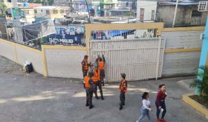Decenas de personas se quedan sin votar en Herrera por llegar tarde 