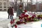 Continúan los homenajes a Navalny a pesar de la represión de Rusia Continúan los homenajes a Navalny a pesar de la represión de Rusia
