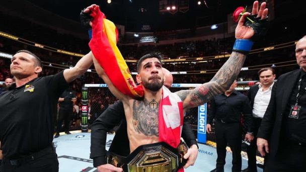 Ilia Topuria se proclama campeón de la UFC tras un brutal K.O.