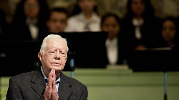 Un año después que Jimmy Carter ingresó a cuidados paliativos, defensores esperan mayor conciencia